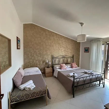 Nina Con Posto Auto Apartment Giardini Naxos